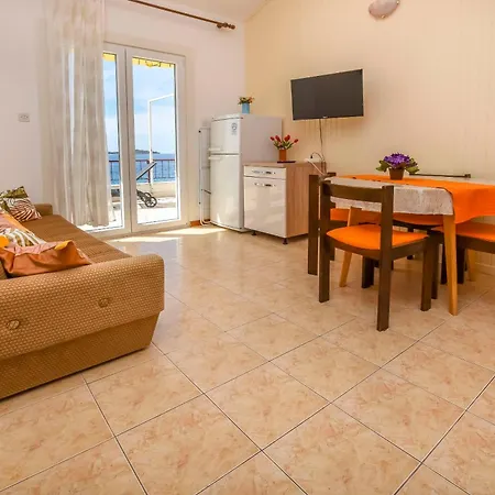 Apartment Zivana *