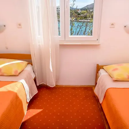 Apartment Zivana *