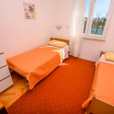 Zivana Apartment *