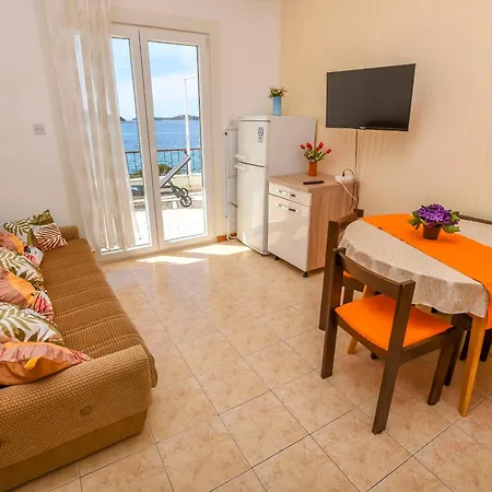 Zivana Apartamento Rogoznica (Sibenik-Knin)