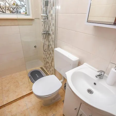 Zivana Apartamento