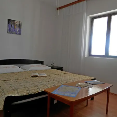 Zivana Apartment